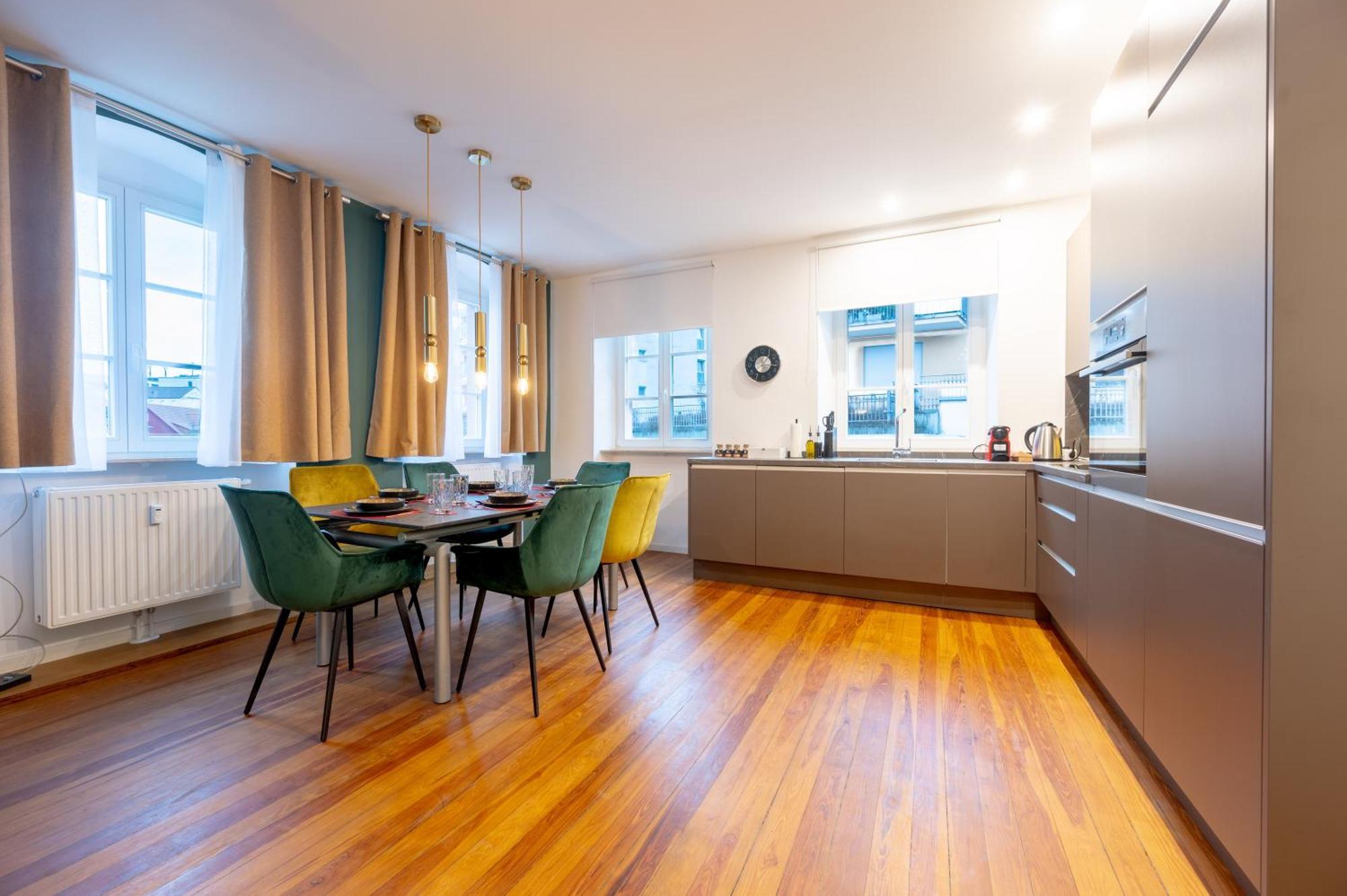 Lit Living Weinheim Altstadt - Boutique Apartments - Parking Eksteriør bilde